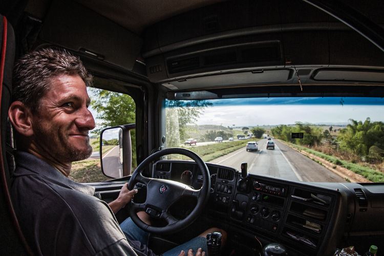 Uma breve história dos caminhões - Agência Transporta Brasil